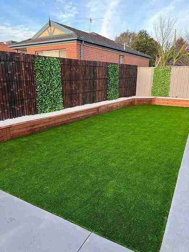 Backyard Turf + BambooIvy Fence